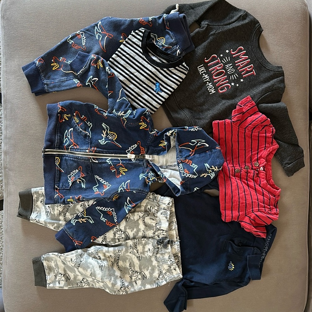 7 piece bundle baby toddler boys clothing Garanimals Carters pants, tees jacket